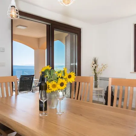 Apartmán Magnificent Girasole Raša